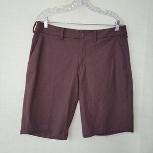 Lululemon The Works Short Mens 34 Red Wine‎ 11" Warspstreme Stretch Golf M7929SE